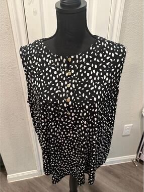 Anne Klein Sleeveless Black and White Polka Dot Blouse XL